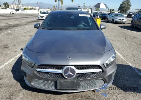 2021 Mercedes-Benz A 220 z USA, uszkodzony, nr VIN W1K3G4EB2MJ270427